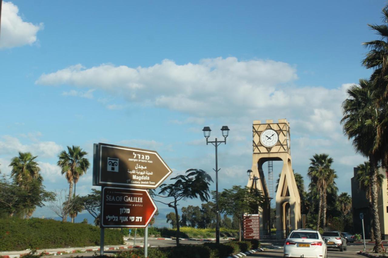 Ferienwohnung נוף הארבל עם חלון לכינרת Migdal Exterior foto