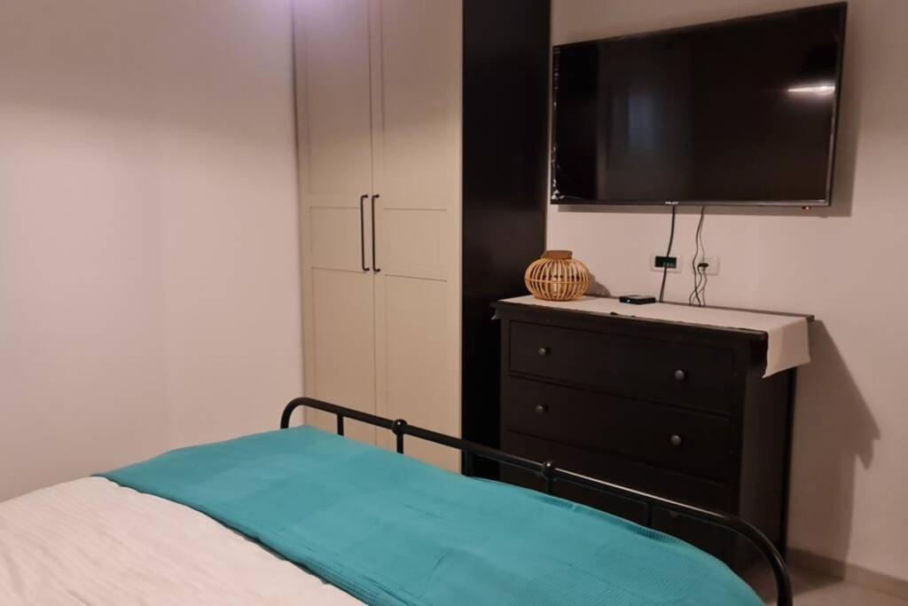 Ferienwohnung נוף הארבל עם חלון לכינרת Migdal Exterior foto