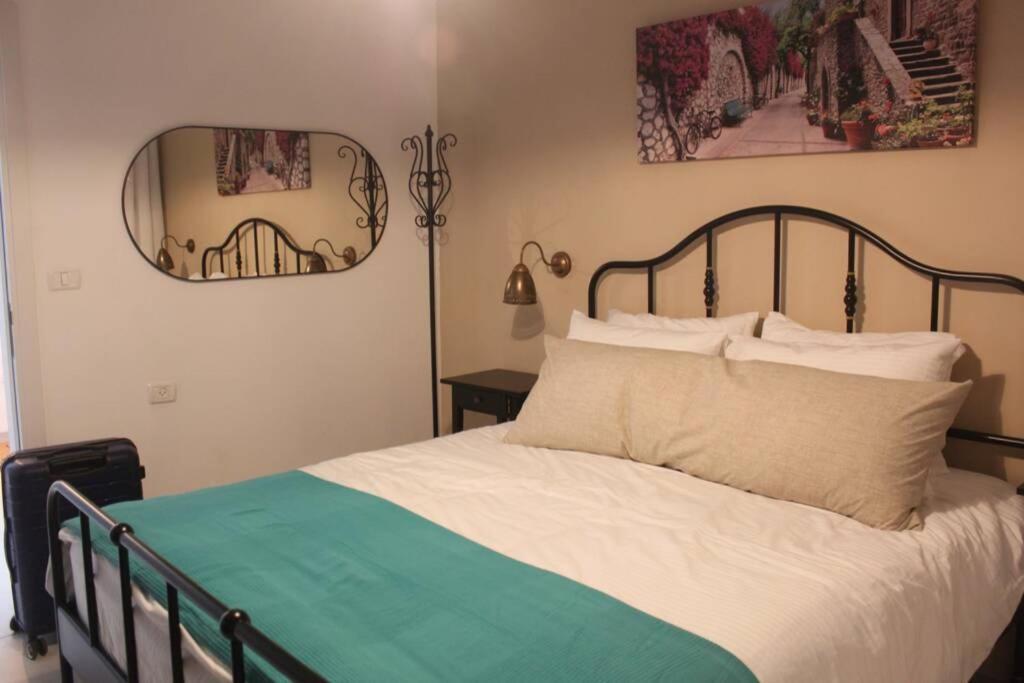 Ferienwohnung נוף הארבל עם חלון לכינרת Migdal Exterior foto